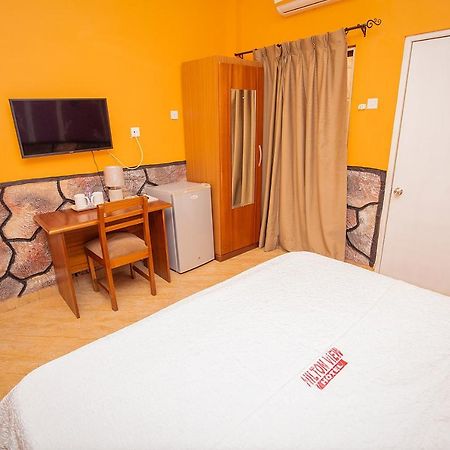 Hilton View Hotel Ogbodjo Екстериор снимка